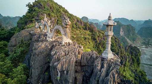 HOA LƯ-TRÀNG AN -HANG MÚA TRONG NGÀY
